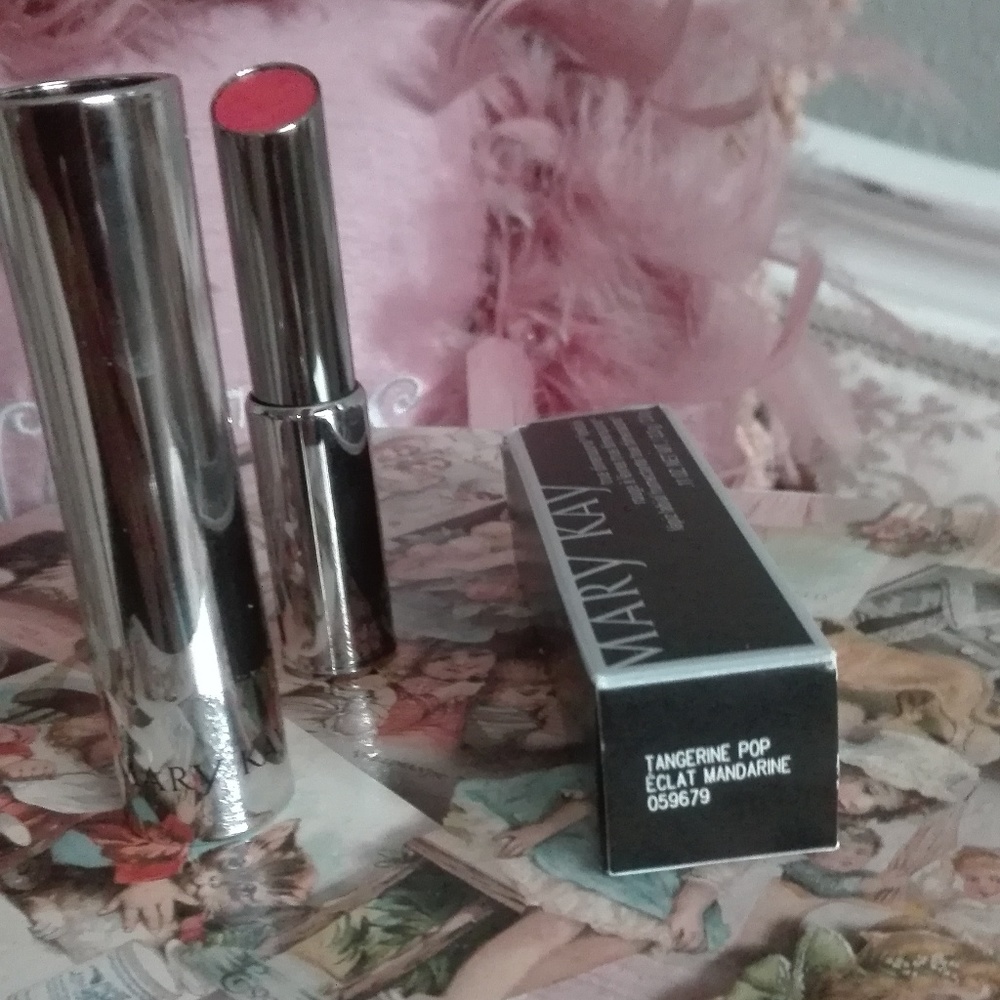 MARY KAY TANGERINE POP TRUE DIMENSIONS LIPSTI - Picture 1 of 1